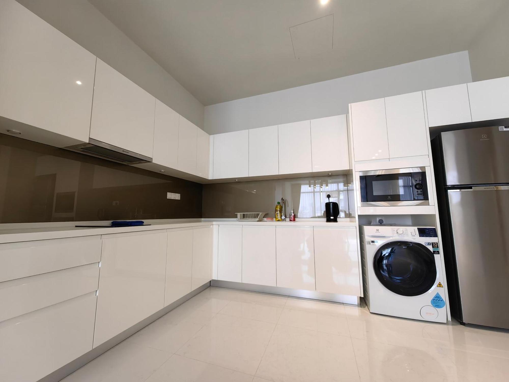 Pavillion Embassy Service Apartment By Autumn Suites Premium Stay Kuala Lumpur Exterior foto