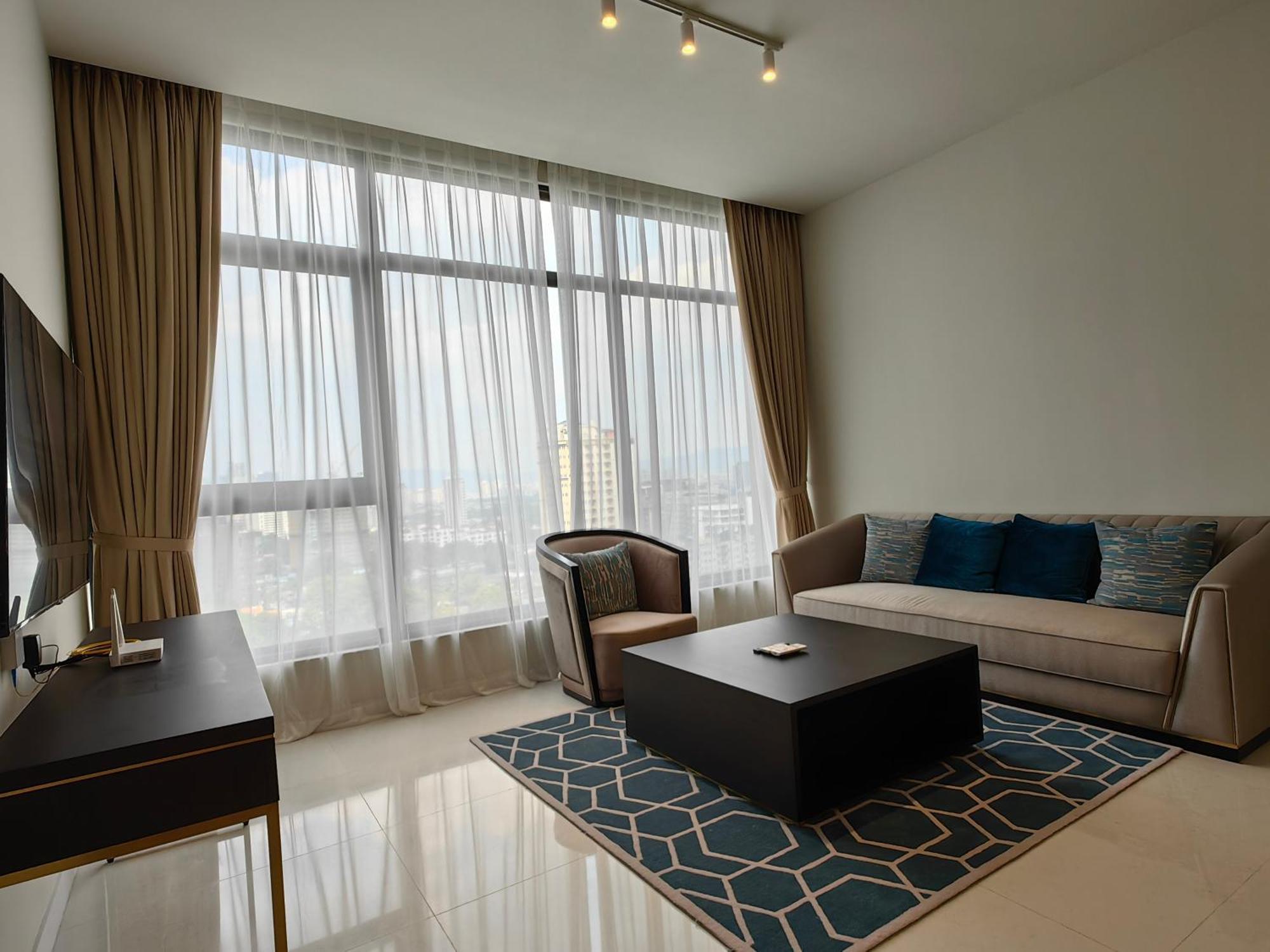 Pavillion Embassy Service Apartment By Autumn Suites Premium Stay Kuala Lumpur Exterior foto